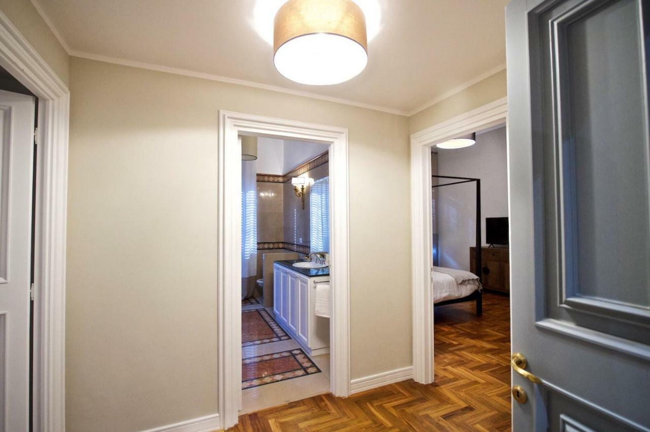 Carducci Luxury Apartamento *