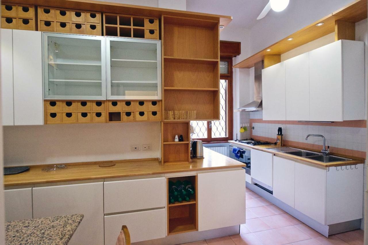 Apartment Carducci Luxury Rom